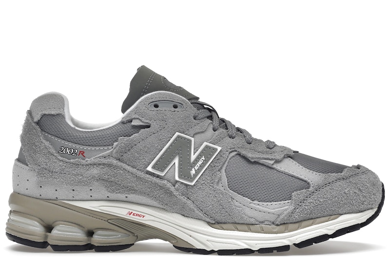 New Balance 2002R Protection Pack Grijs