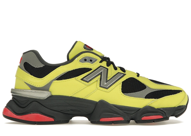 New Balance 9060 Tea Tree Zwart