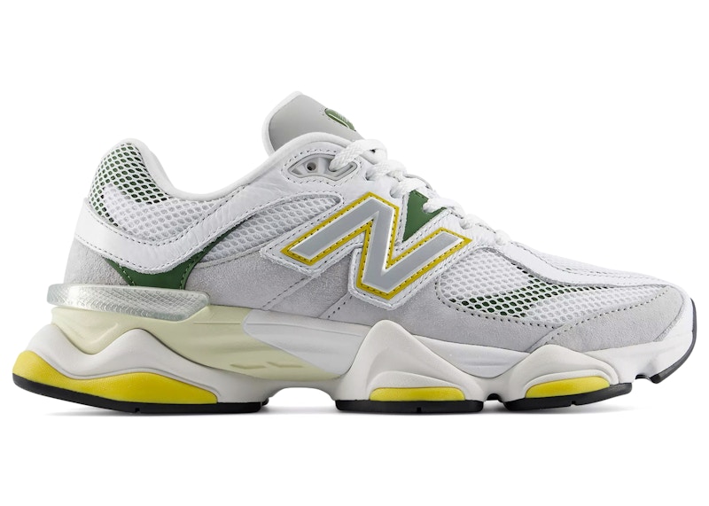 New Balance 9060 Apollo Goud