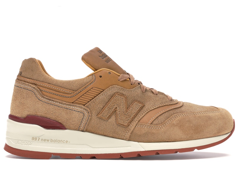 New Balance 997 Wing Bruin