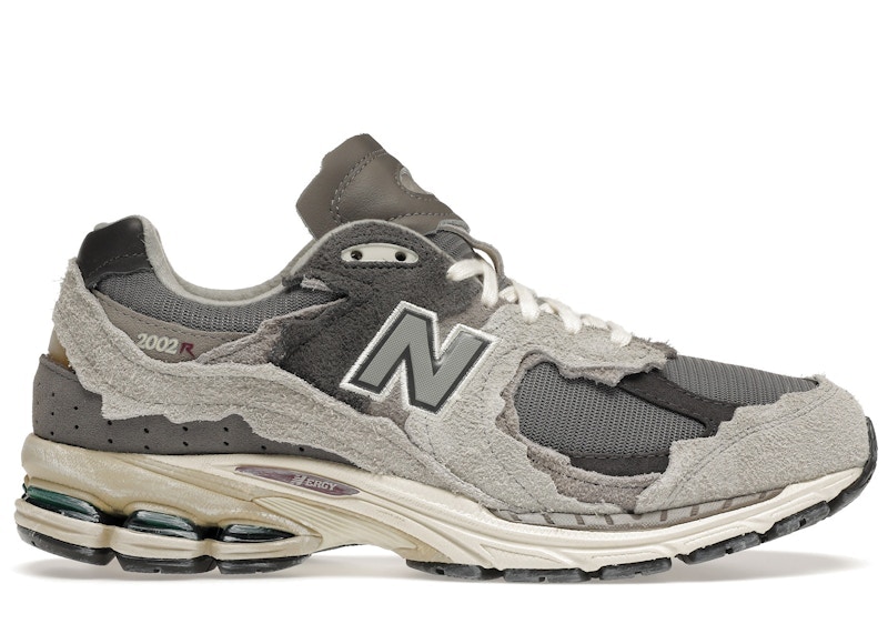 New Balance 2002R Protection Pack Rain Cloud Grijs