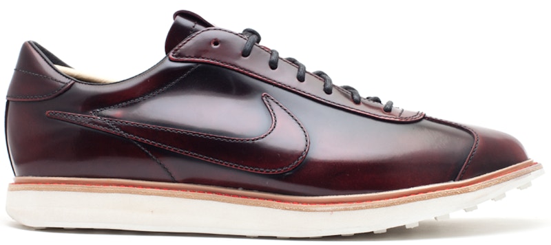 Nike 1972 Dress Code Rood