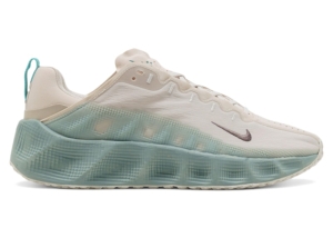 Nike Ava Rover Light Orewood Bruin