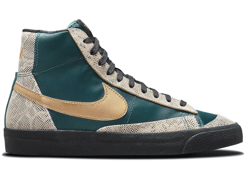 Nike Blazer Mid 77 Lucha Libre Zwart