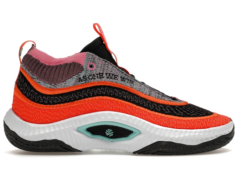 Nike Cosmic Unity 3 As One We Win Zwart