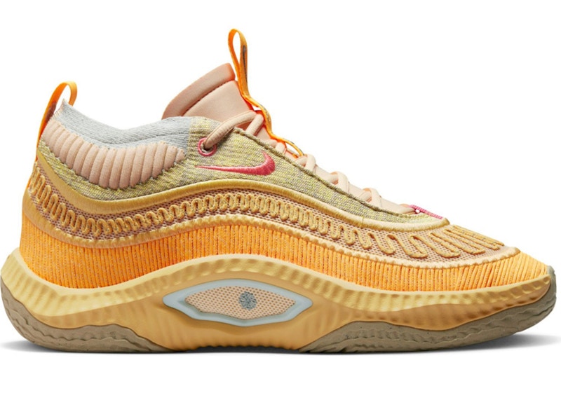 Nike Cosmic Unity 3 The Hive Goud