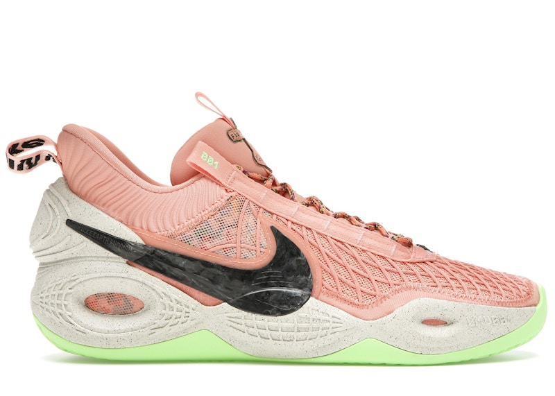 Nike Cosmic Unity Apricot Agate Zwart