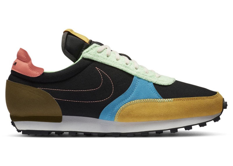 Nike Daybreak Type Fur Pack Zwart