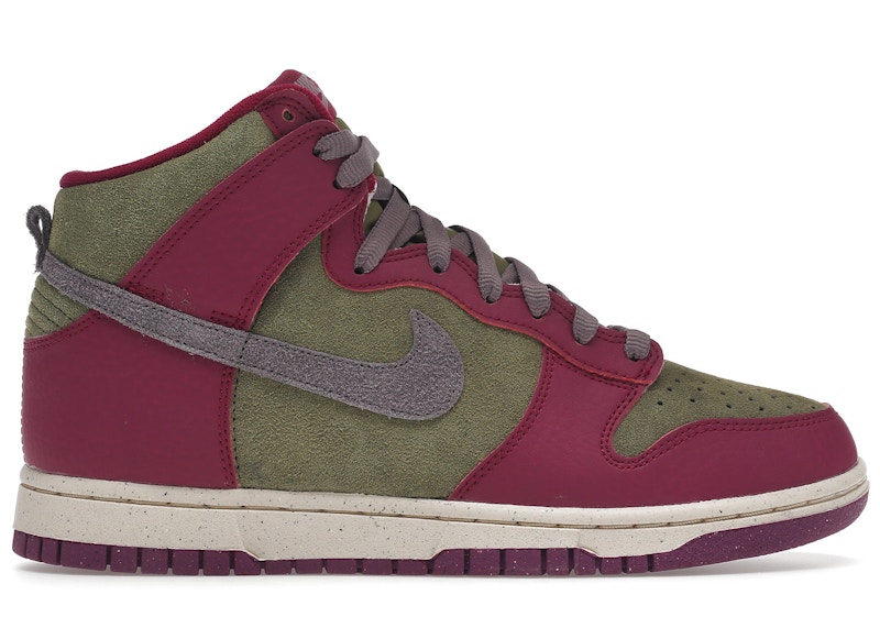 Nike Dunk High Dynamic Berry Paars