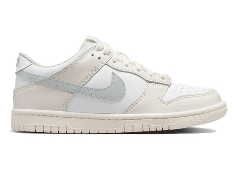 Nike Dunk Low Phantom Light Zilver