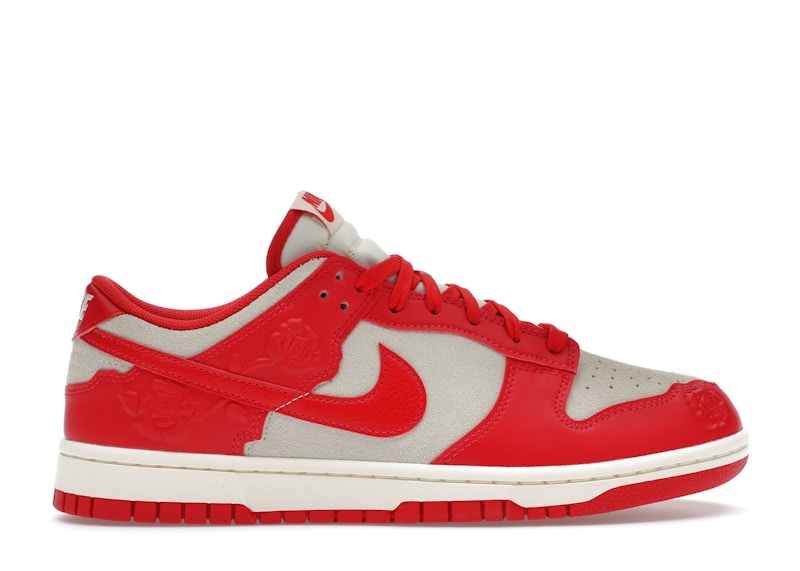 Nike Dunk Low Roses Rood