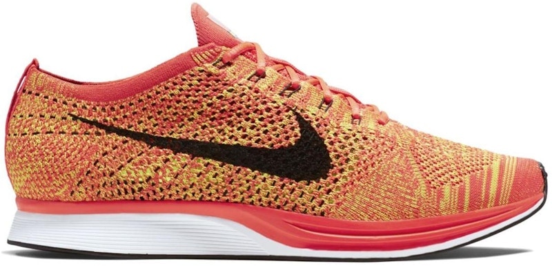 Nike Flyknit Racer Bright Crimson Zwart
