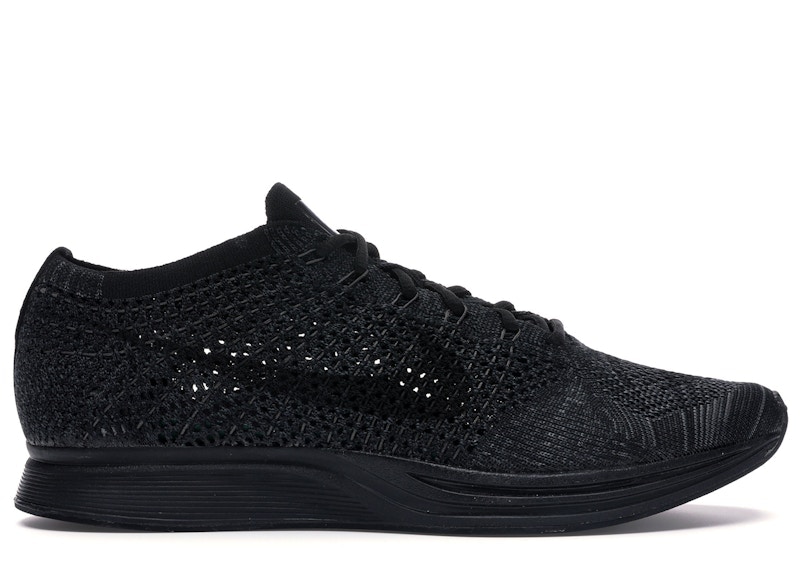 Nike Flyknit Racer Triple Antraciet