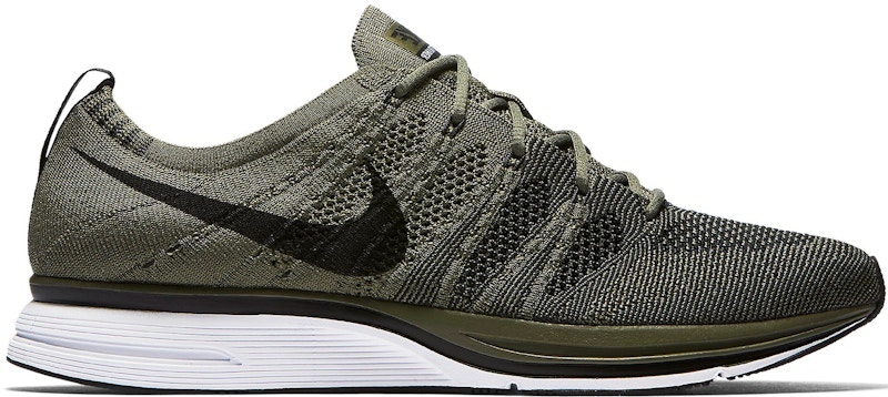 Nike Flyknit Trainer Medium Zwart