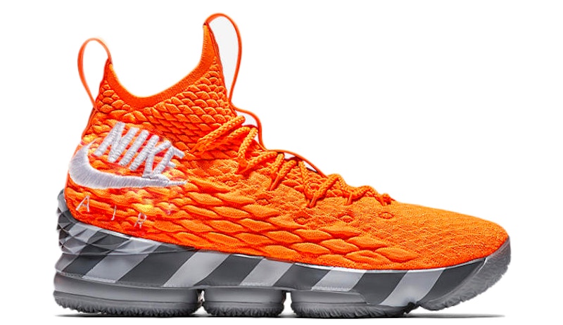 Nike LeBron 15 Box Oranje