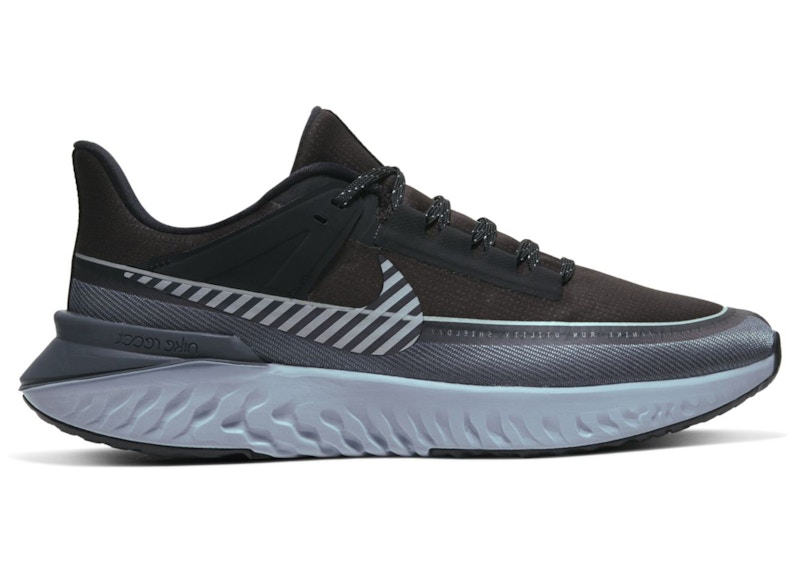 Nike Legend React 2 Shield Reflective Zilver