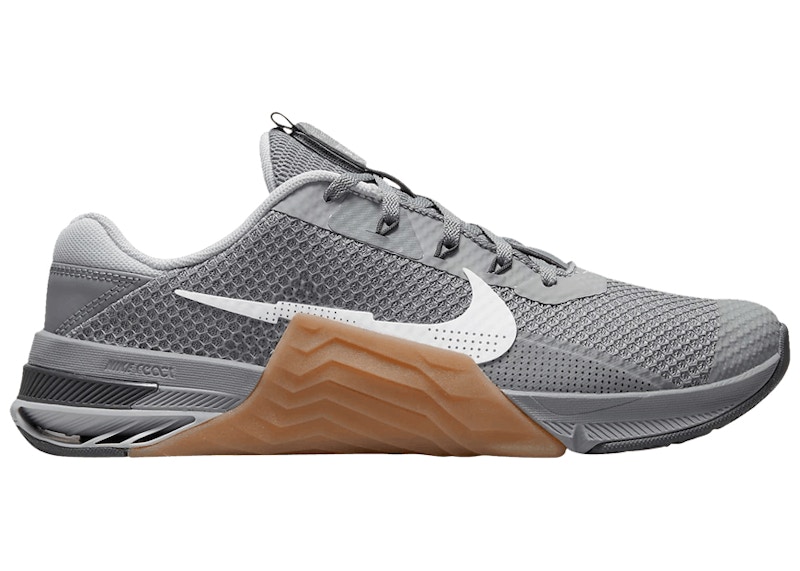 Nike Metcon 7 Particle Gum Grijs