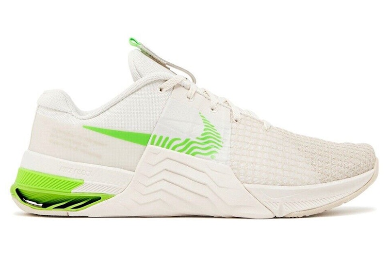 Nike Metcon 8 Phantom Strike Groen
