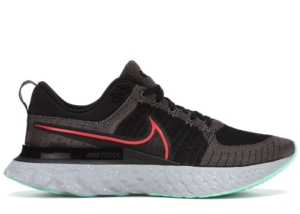 React Infinity Run Flyknit 2 Ridgerock Zwart