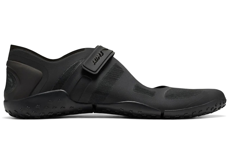 Nike Rift Mesh SKIMS Zwart