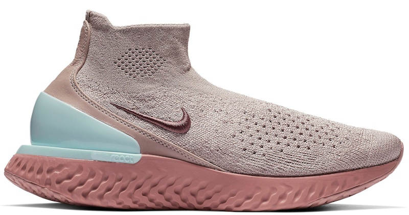 Nike Rise React Flyknit Diffused Taupe Roze