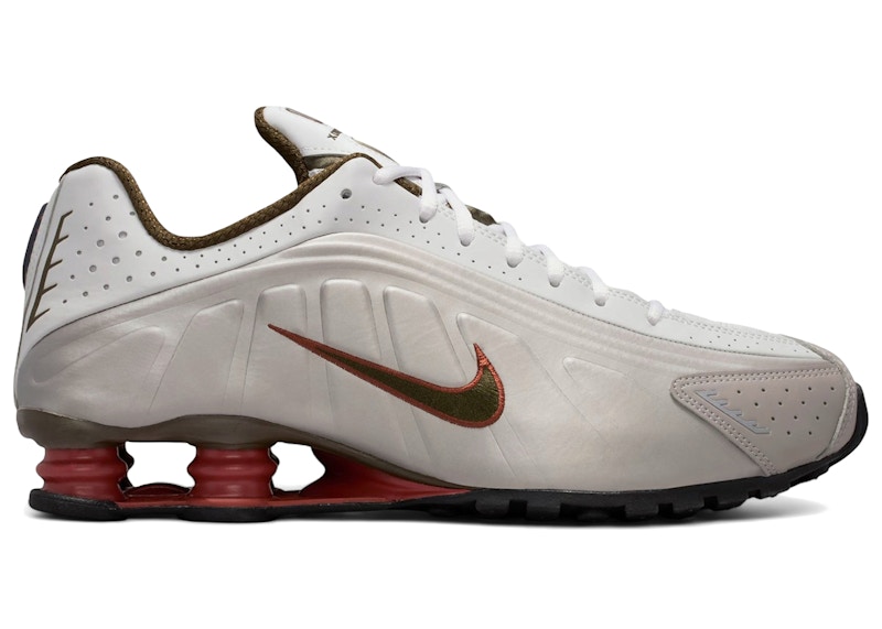 Nike Shox R4 Dark Hazel Dusty Peach Grijs