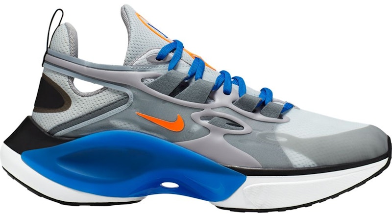 Nike Signal D/MS/X Knicks Oranje