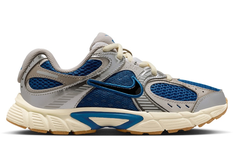 Nike V5 RNR Court Vast Grijs