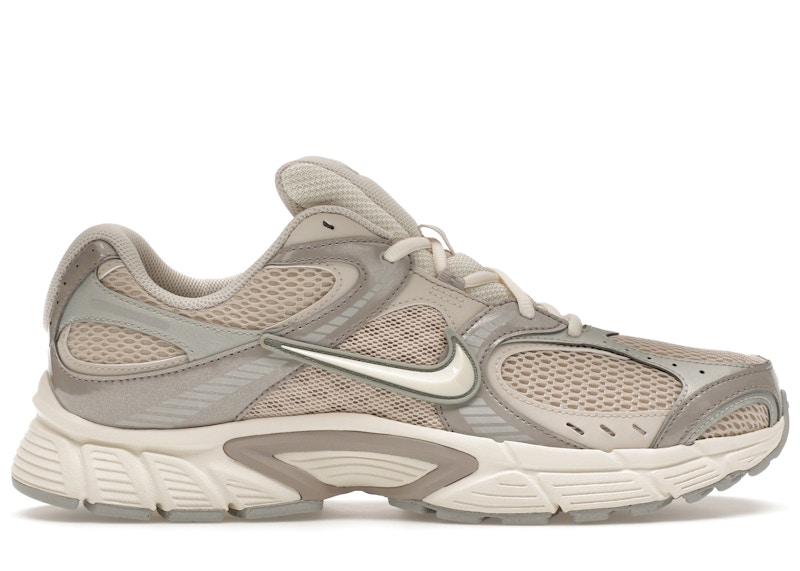 Nike V5 RNR Oatmeal Pale Ivory Grijs