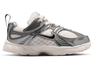 Nike V5 RNR Phantom Pencil Point Zwart