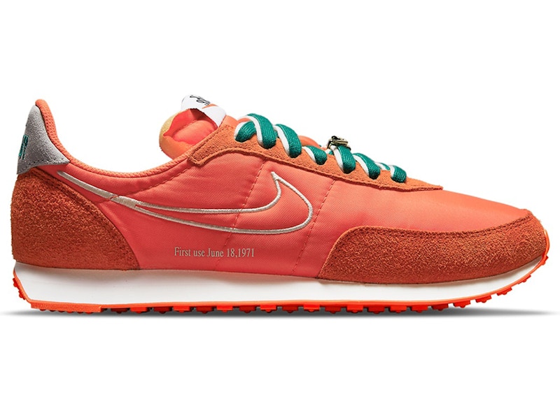 Nike Waffle Trainer 2 First Use Oranje