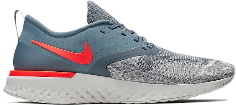 Nike Odyssey React Flyknit 2 Armory Zwart