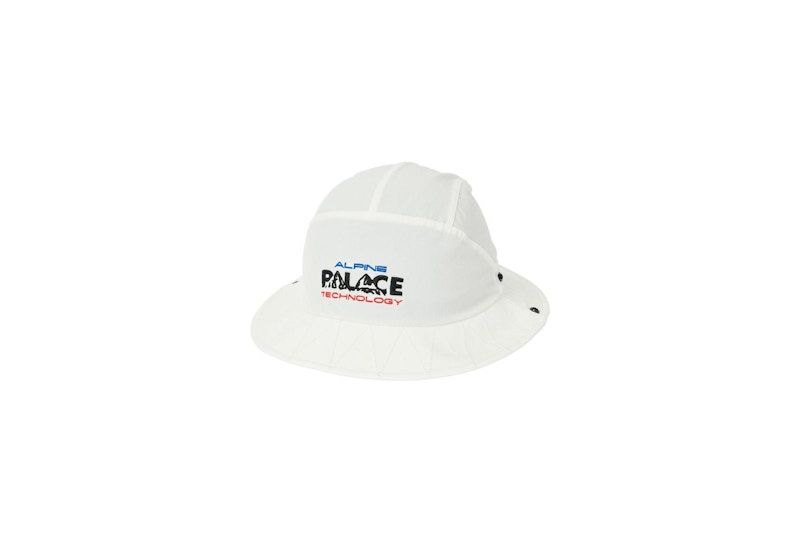 Palace Alpine Tech Bucket Hat Wit