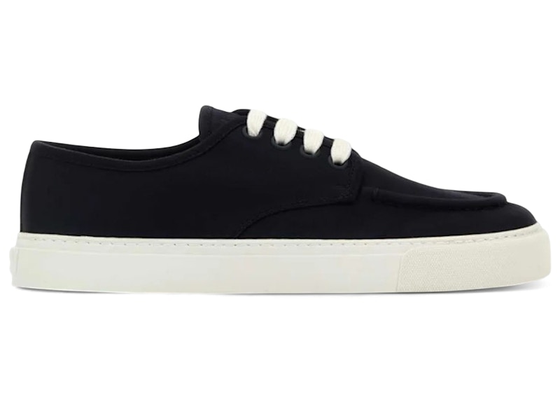 Prada Canvas Sneakers Blauw