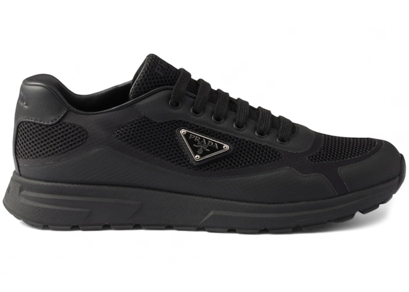 Prada Prax 2.0 Zwart
