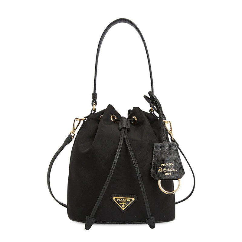 Prada Re-Edition 1978 Linylon Bucket Bag Zwart