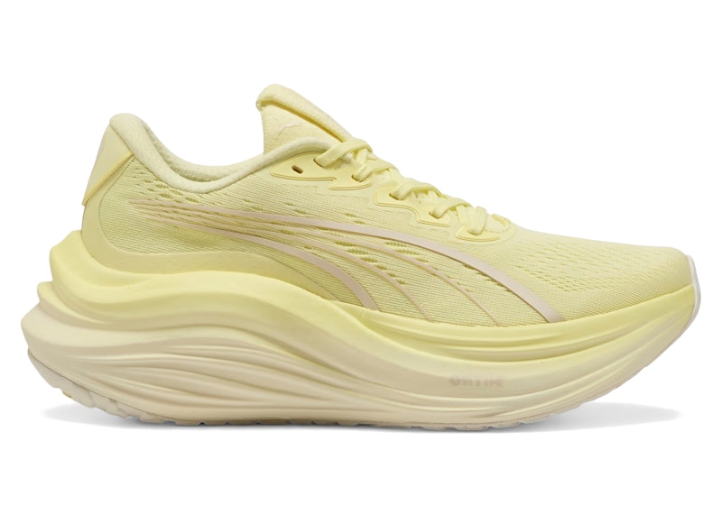 Puma MagMax Nitro Moon Goud