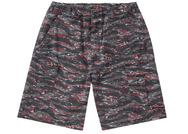 Supreme Cargo Short Tiger Camo Rood