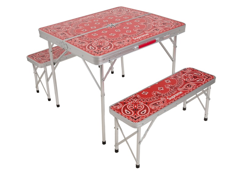 Supreme Coleman Folding Table Set Rood