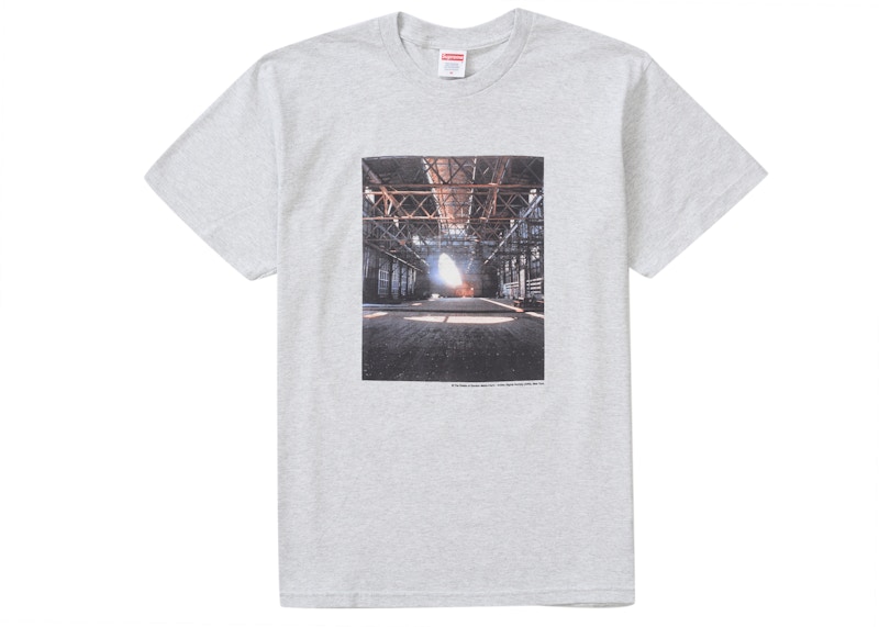 Supreme Days End Tee Ash Grijs