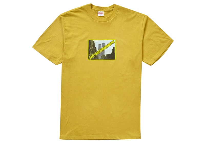 Supreme Greetings Tee Acid Geel