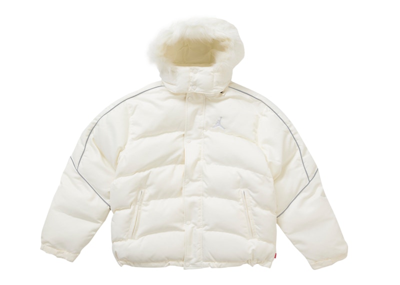 Supreme Jordan Puffer Jacket Wit