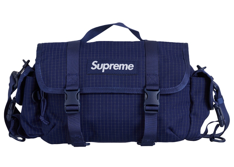 Supreme Mini Duffle Bag Blauw