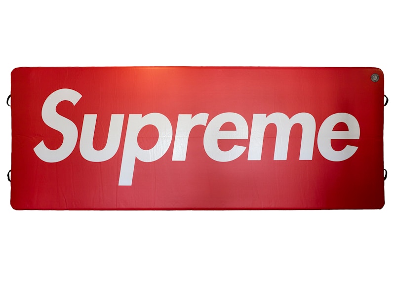 Supreme O’Brien Runway Inflatable 16-Foot Island Rood