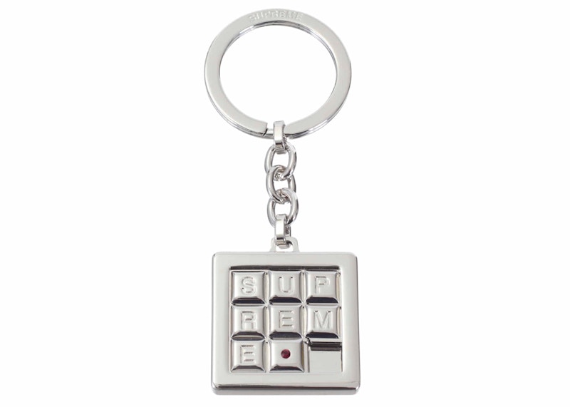 Supreme Puzzle Keychain Zilver