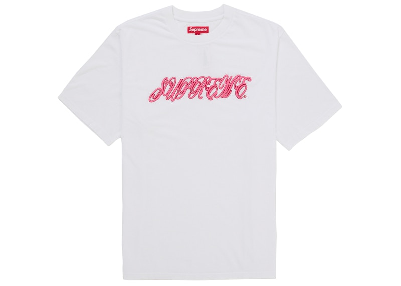 Supreme Raised Script S/S Top Wit