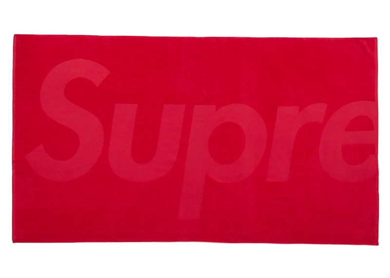 Supreme Tonal Logo Towel Rood