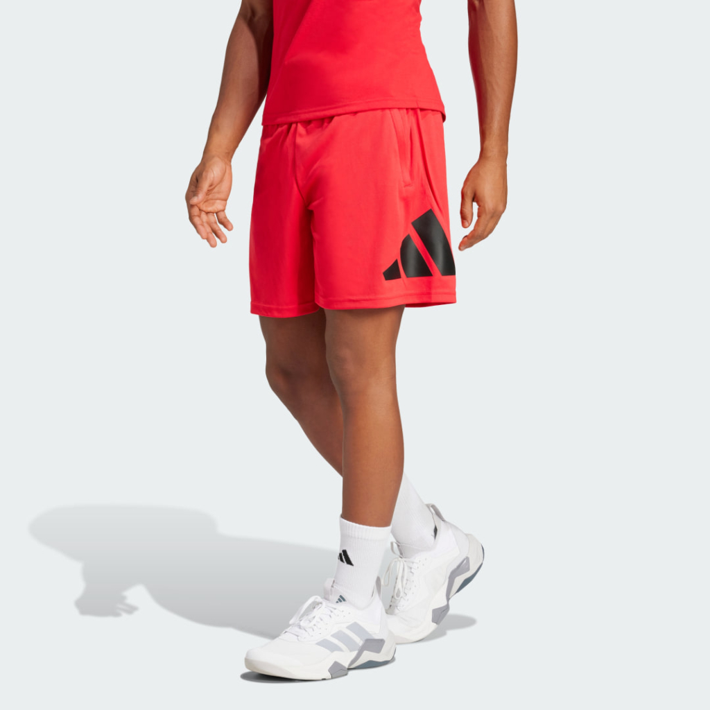 Train Essentials Logo Training Short Zwart