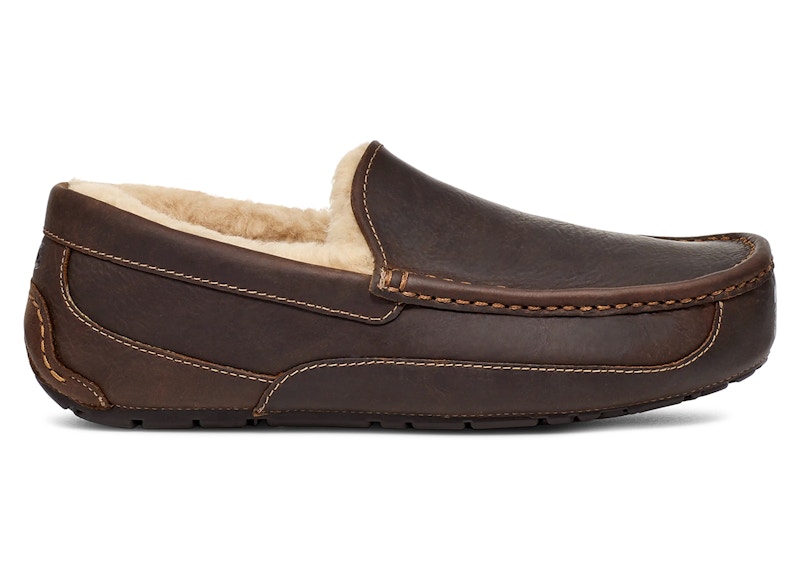 UGG Ascot Matte Slipper Tan