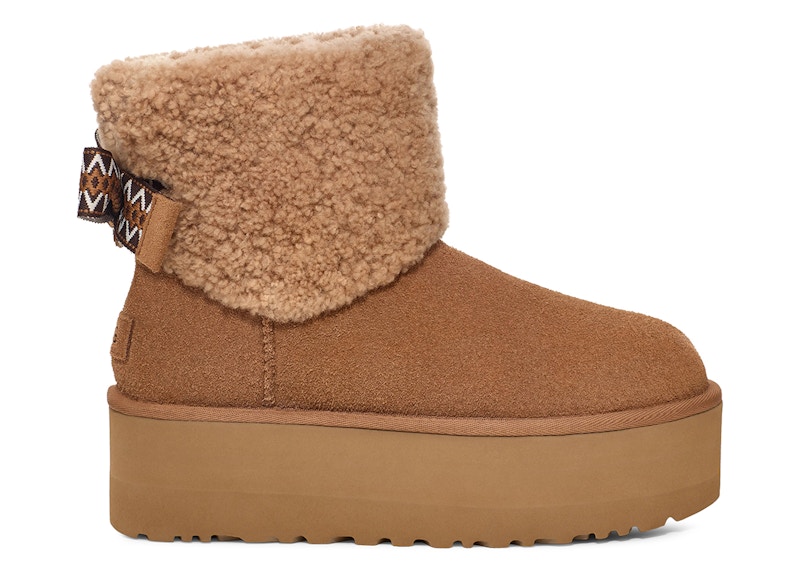 UGG Classic Mini Maxi Curly Boot Chestnut